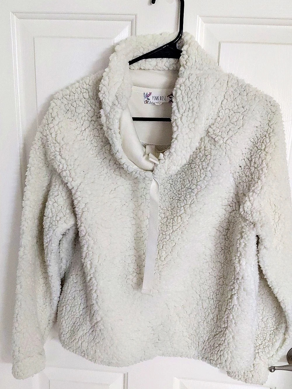 Pink Rose Teddy Fleece Pullover in White, Medium